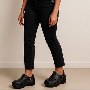 Crocs Classic Bae Platform Clogs – Black (W6)